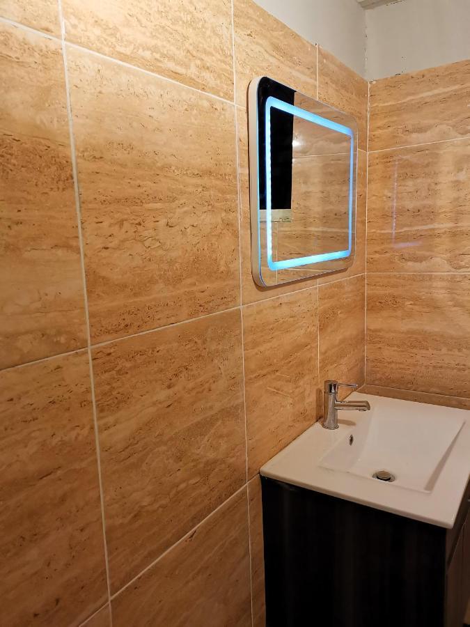 Le Diamant Charmante Villa Pour La Famille Ou Entre Amis Spa Et Piscine 外观 照片